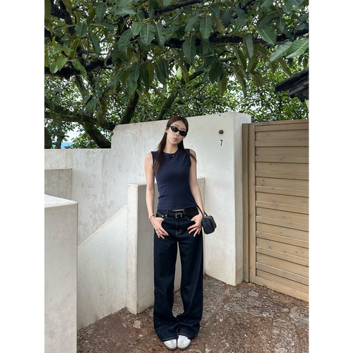 OPS LA MODE 9.21 20:00 露肤度适配藏青TANK背心 - 图3