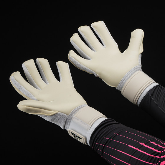 Longstar goalkeeper gloves human grass training anti-slip