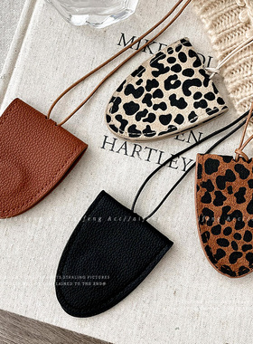 简约高级感挂眼镜墨镜