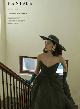 cheli丘林旅拍婚纱跟妆礼服耳饰