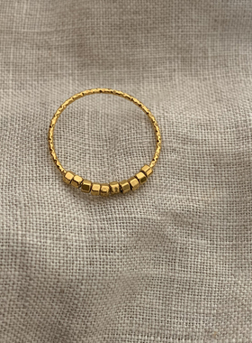 鱼丁秘密 轻奢时尚闪闪金色小方块细圈戒指百搭气质不掉色女戒119