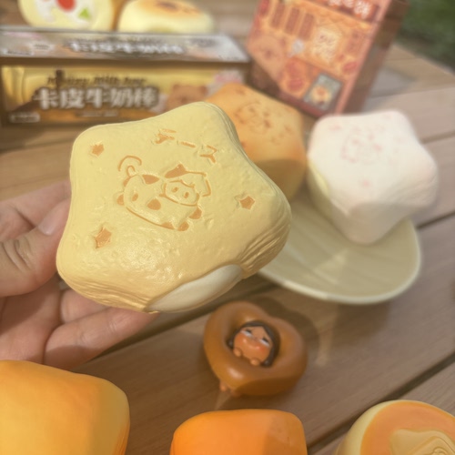 木吉慢回弹新品千层酥星星酥慢回弹玩具解压捏捏乐治治愈squishy - 图1