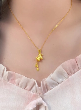 新品马上有钱项链配饰女轻奢生肖马挂坠套链招财铜钱钱币锁骨链
