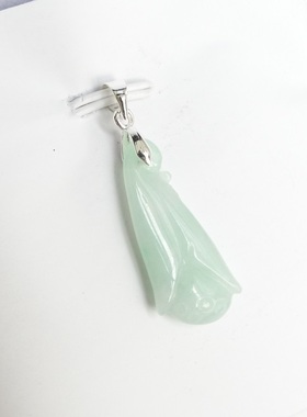 新品体验马上涨价天然翡翠玉吊坠