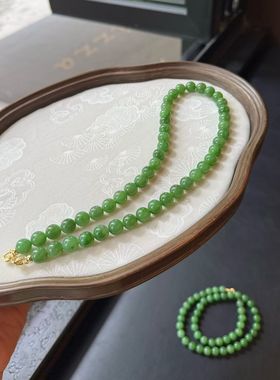 俄料碧玉项链 卡10mm 难得的大尺寸 料子细腻果阳绿