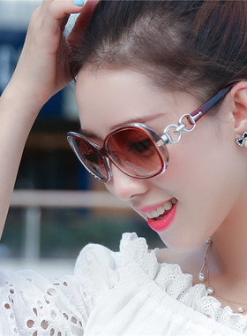 太阳眼镜女士2025年防风沙妈妈