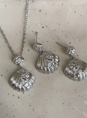 精致ins冷淡风贝壳吊坠项链耳钉个性甜酷辣妹时尚潮流锁骨链新款