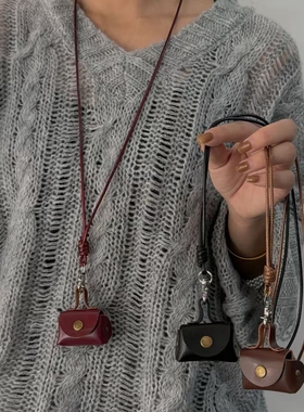 迷你包小巧皮质零钱包挂脖项链小众设计感耳机包长款毛衣链配饰