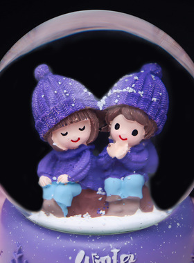 冰雪之恋情侣发光水晶球音乐盒