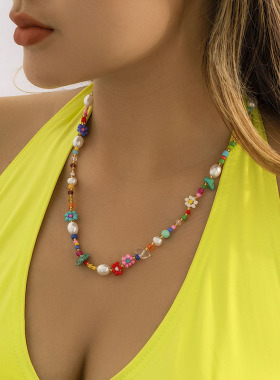 小众设计彩色花朵米珠项链