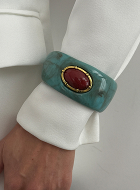 镶钻宝石不规则晕染树脂手镯女2026春季夸张潮流网红写真拍照饰品