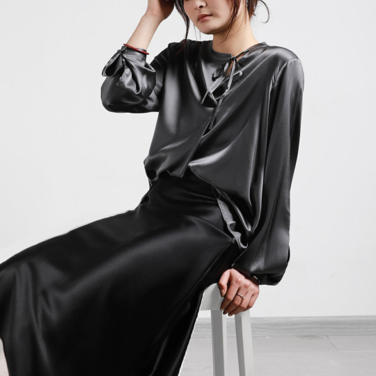 春季欧货简约慵懒系带宽松ol职业真丝长袖衬衫女桑蚕丝上衣