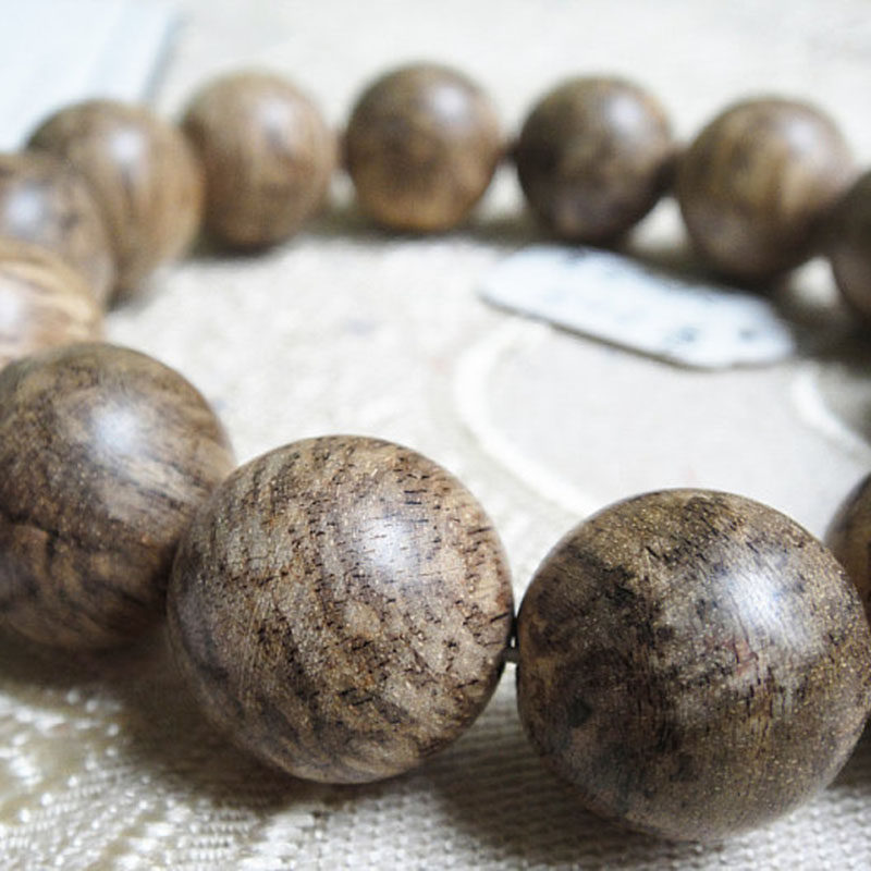 柬埔寨沉香佛珠瘿瘤纹雀斑沉手链 木檀世家佛珠/念珠