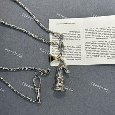 辣椒派 不掉色链土星骑士毛衣链女 奇特国际象棋轻奢星球小众款