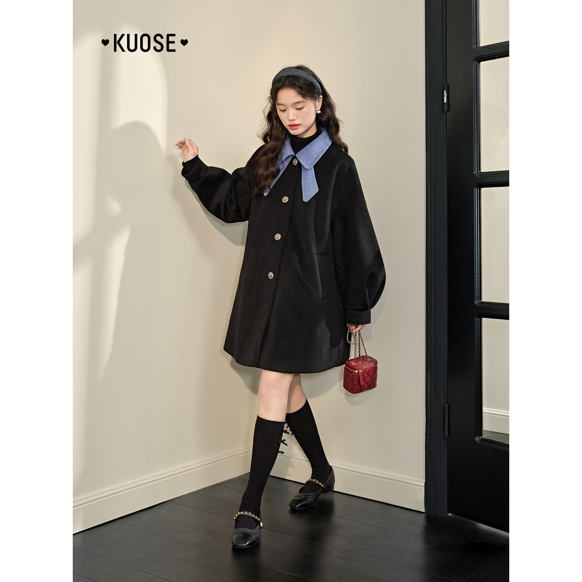 阔色娃娃领黑色毛呢外套短款女装2025秋冬季新款法式气质呢子大衣 - 图3