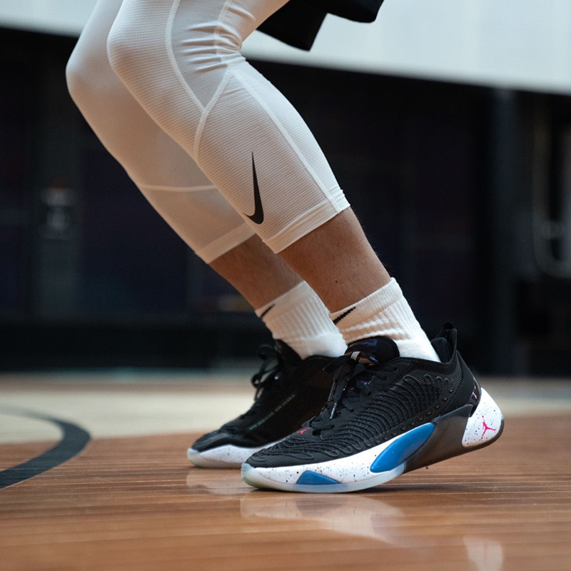 Air Jordan Luka 1 PF东契奇一代 首发黑蓝实战篮球鞋FB1800-004 - 图2