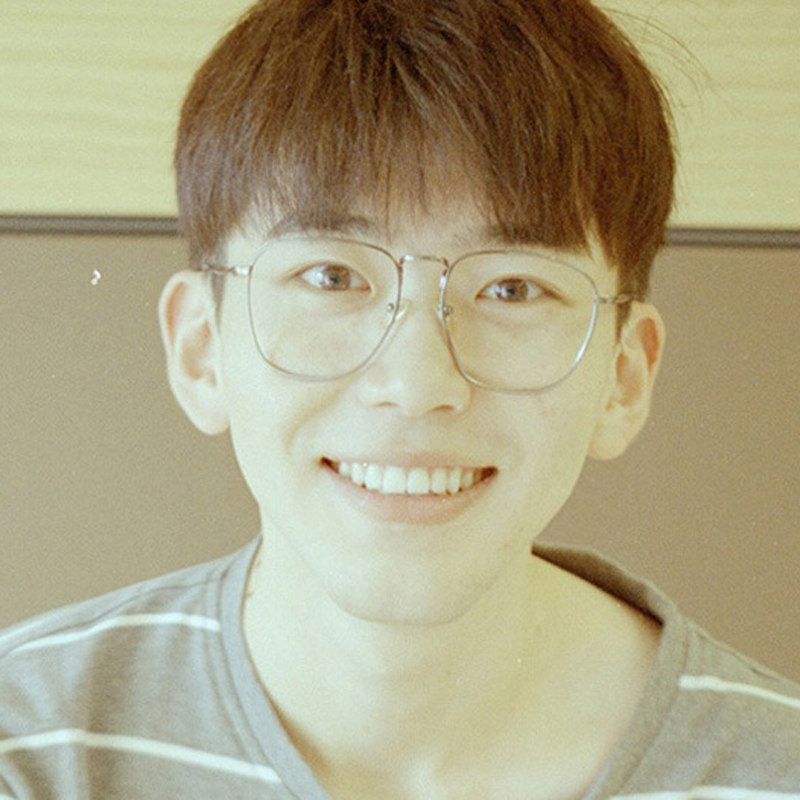 费启鸣同款眼镜框男防辐射眼镜近视女无度数防