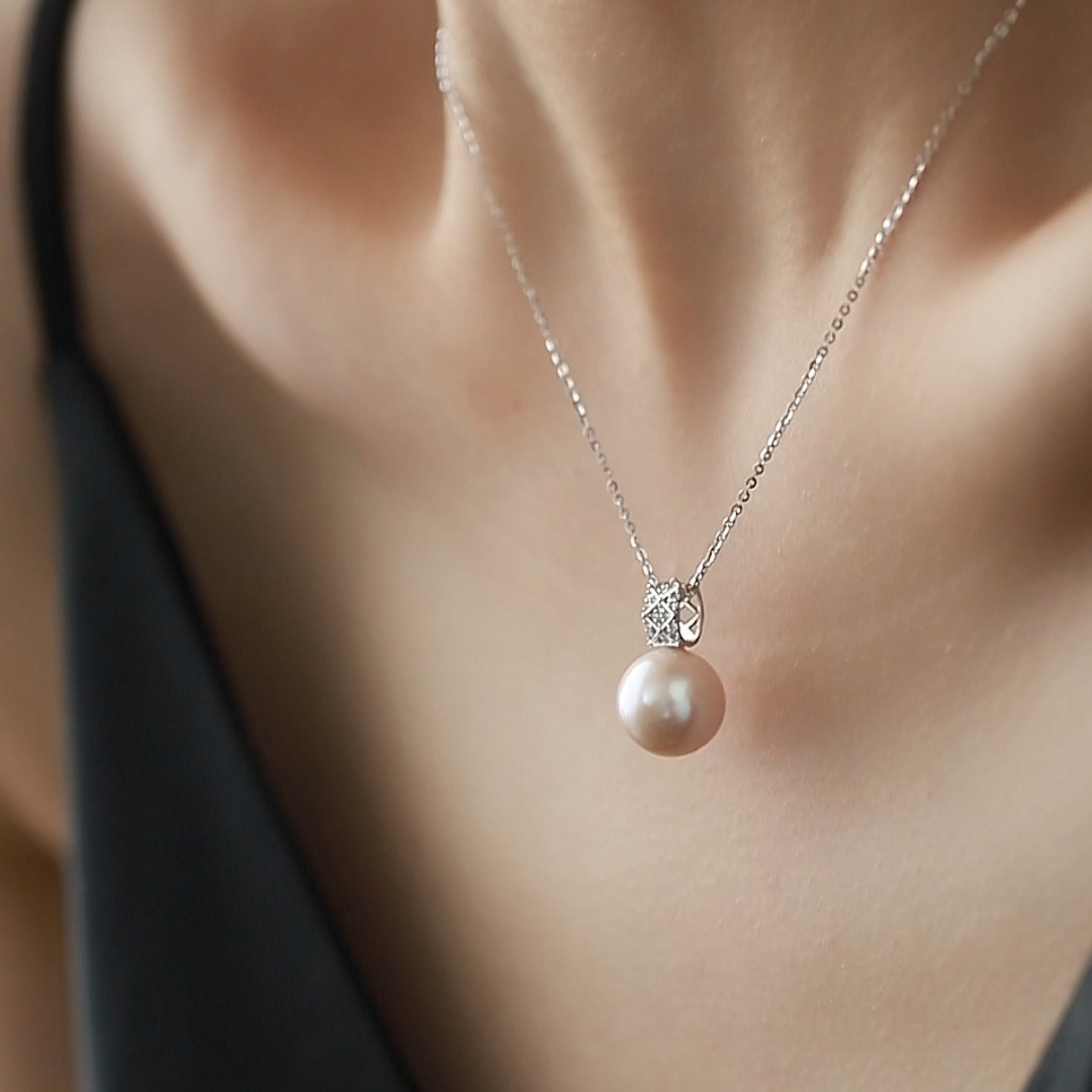 【伴星】天然淡水珍珠吊坠女款 经典正圆强光爱迪生轻奢项链颈链,淘宝优惠券,粉丝福利购,淘宝优惠卷