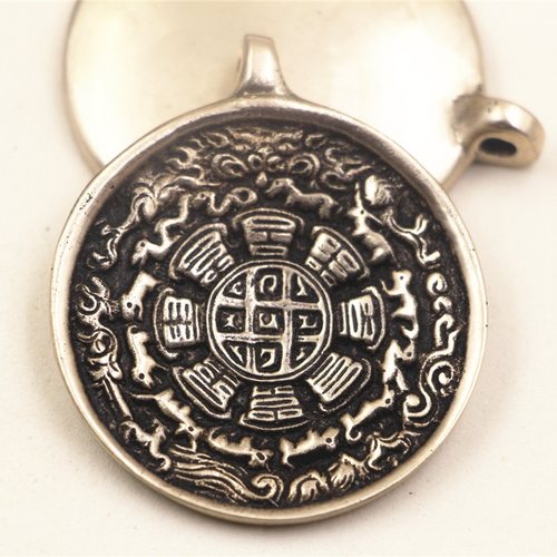 西藏尼泊尔手工纯铜做旧老物件九宫八卦牌佛牌十二生肖腰牌不掉色 - 图3
