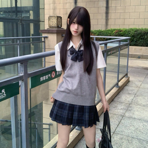 【神仙club】月川中  马夹背心 多色套头无袖jk毛衣   jk制服马甲 - 图0