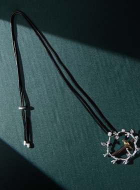 吉祥鸟檀木小鸟吊坠长款毛衣链