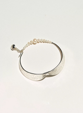 原创设计925银淡水珍珠卡扣精雕领结手镯法式复古精致小众手饰女