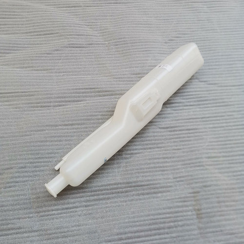 适配北京三菱欧蓝德水箱副水壶04-06年老欧蓝德副水箱膨胀水箱 - 图2
