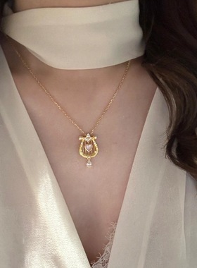 轻奢高级爱心粉贝竖琴项链镶嵌锆石甜美少女设计感精致气质锁骨链