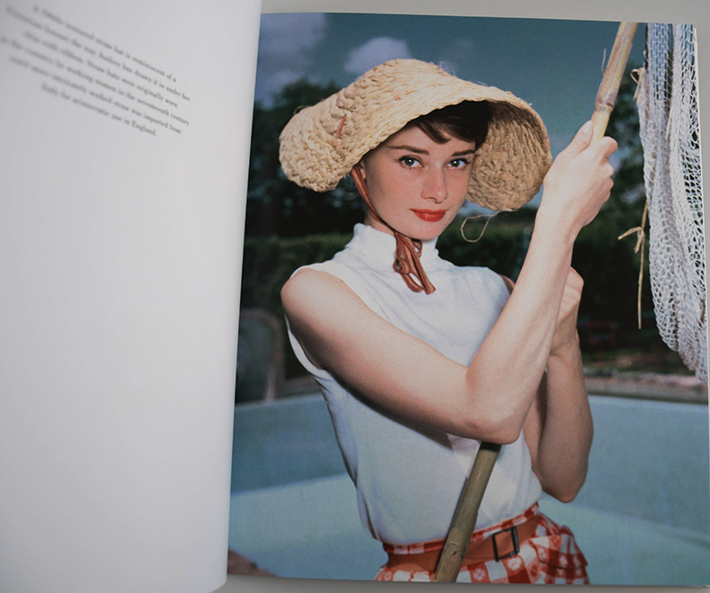 英文原版 Audrey Hepburn in Hats 奥黛丽赫本写真集 精装艺术摄影集 时尚设计 June Marsh 英文版 进口英语原版书籍