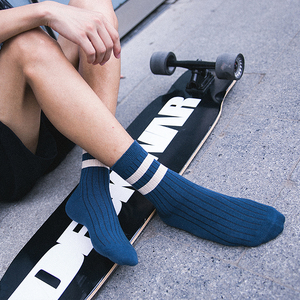 5双装男士复古条纹中筒袜