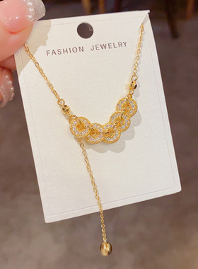 小众轻奢碎碎冰五帝钱流苏项链