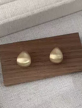 时尚通勤百搭拉丝水滴耳钉简约气质轻奢小众设计高级感独特耳饰女