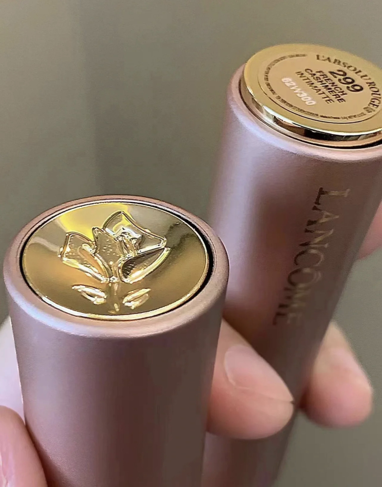 Lancome兰蔻粉金浮雕唇膏哑光口红