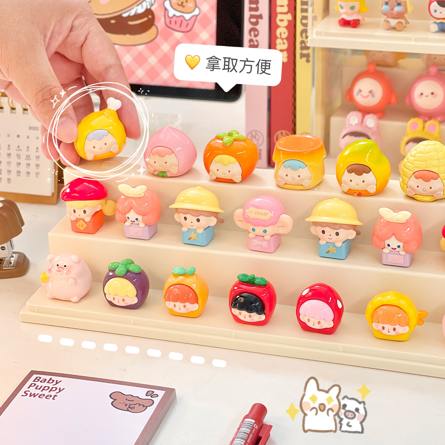 Stackable cute doll storage box desktop blind box can hold Bubble Matt doll display box display stand