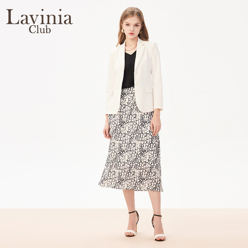 拉维妮娅简约白色经典单排扣时尚西装外套女2025春新款OL通勤西服,淘宝优惠券,粉丝福利购,淘宝优惠卷