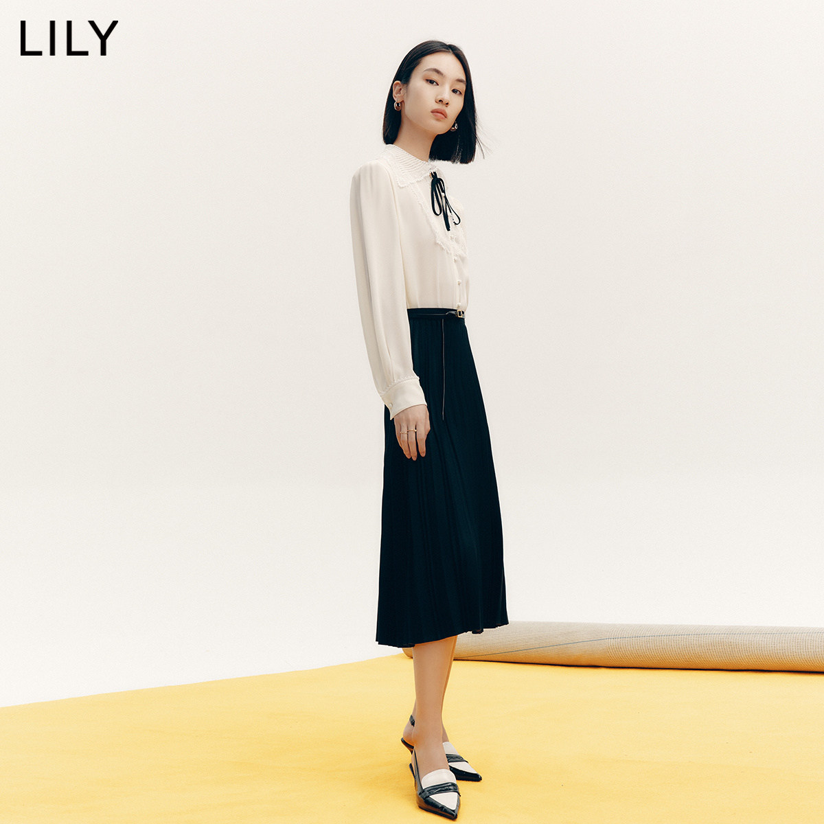 lily2022秋新款复古洋气别致白衬衫 LILY衬衫