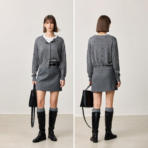 【商场同款】LILY2025新款女装亮片绣花刺绣圆领针织开衫外套女 - 图1