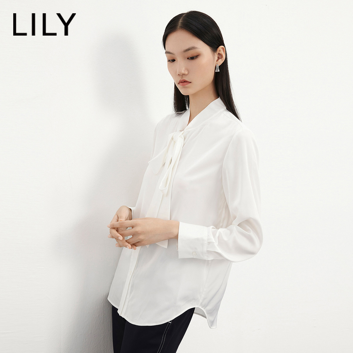 lily官方旗舰店【商场同款】LILY秋季新款女装法式蝴蝶结宽松长袖雪纺白衬衫0
