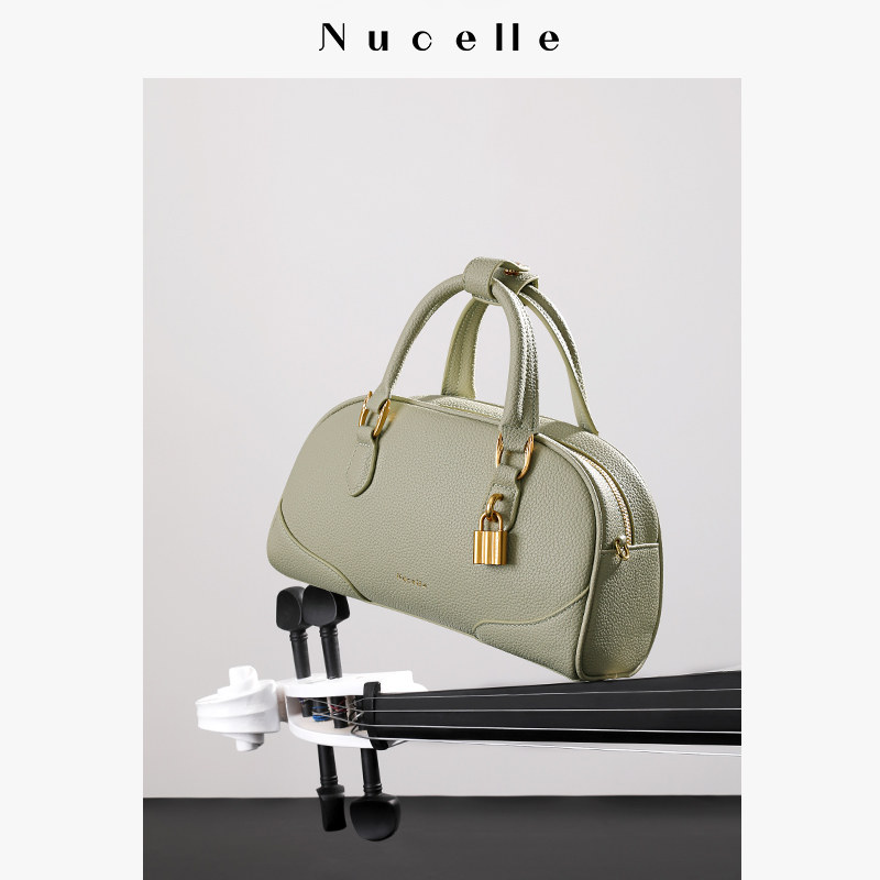 nu纽芝兰2023春季新款高级感枕头包 纽芝兰箱包女士包袋