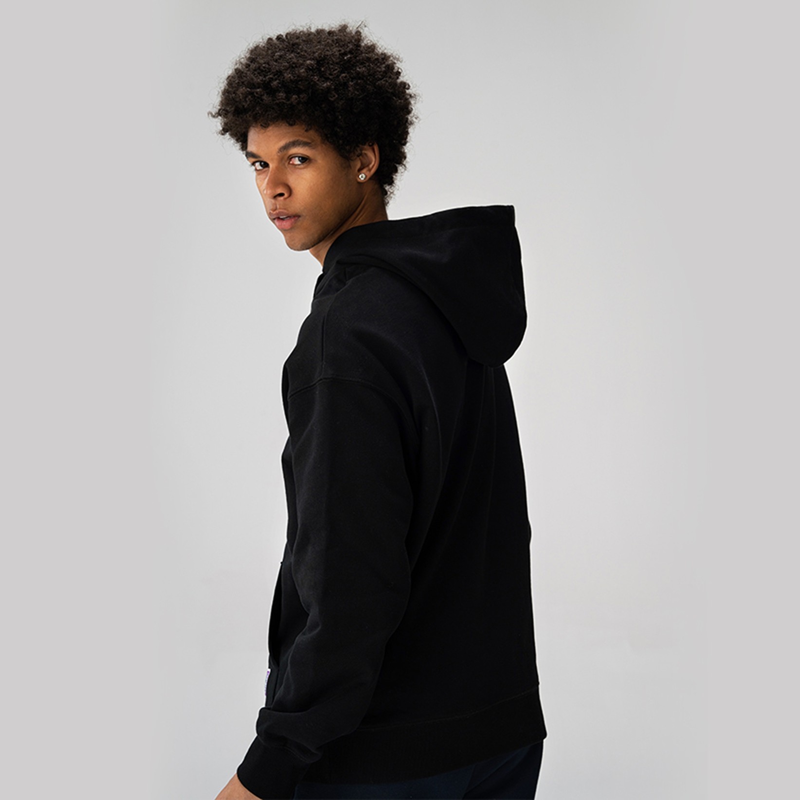 NBA官方正品早秋男士运动宽松舒适休闲百搭连帽卫衣套头衫湖人队,淘宝优惠券,粉丝福利购,淘宝优惠卷