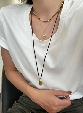 毛衣链项链皮绳钛钢人像