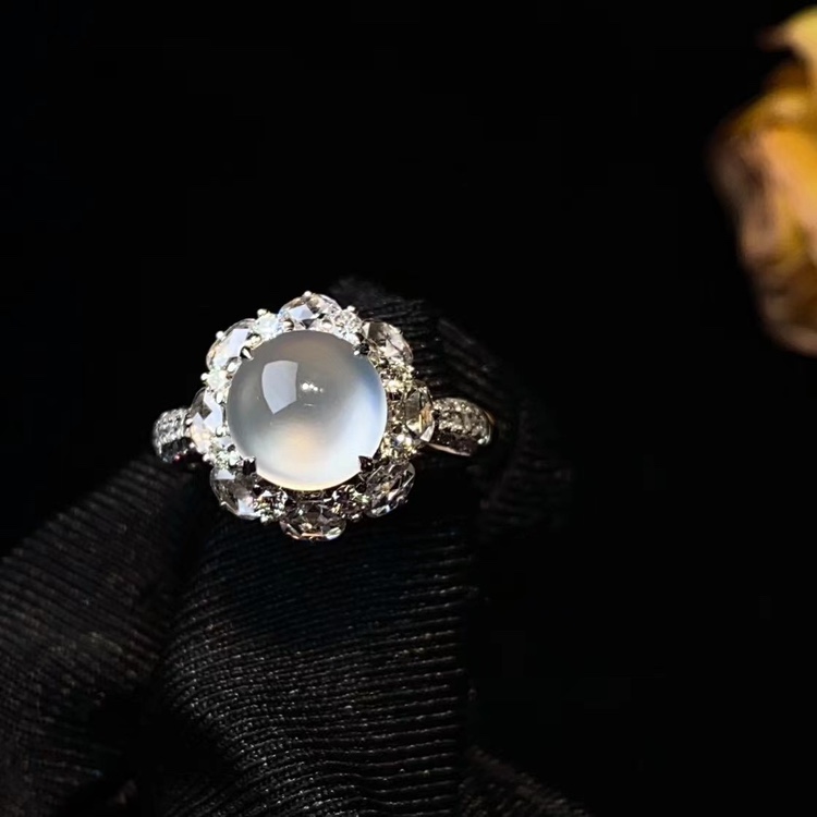 缅甸天然翡翠戒指老坑翡翠种白冰翡翠戒指18 K钻石戒指翡翠玉戒指 - 图1