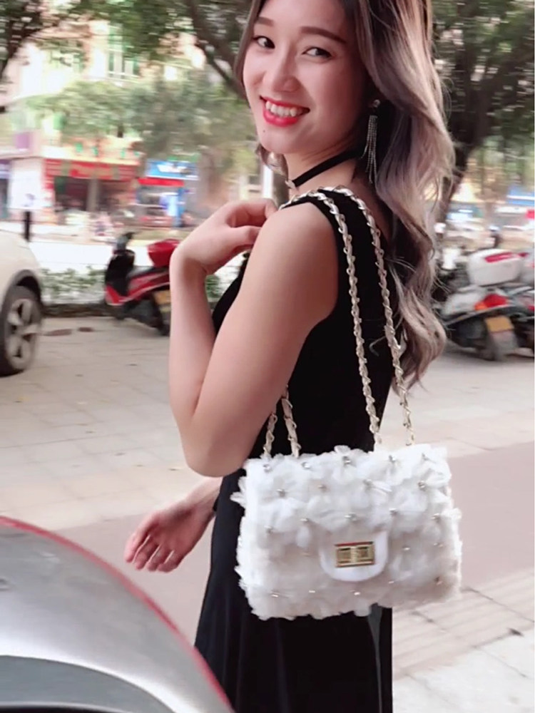 2025冬季新款潮女包小众定制仙女花朵镶钻珍珠包手提单肩斜挎包包,淘宝优惠券,粉丝福利购,淘宝优惠卷