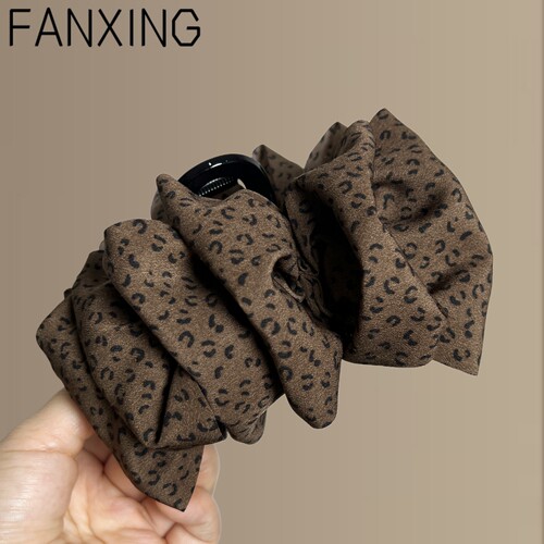 【棕系旅人】云朵泡泡抓夹大号蝴蝶结发夹后脑勺高级感鲨鱼夹发饰 - 图1