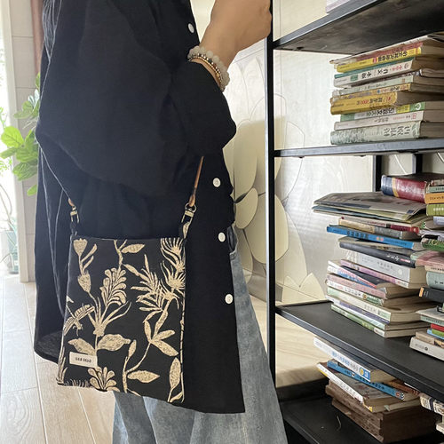 原创小众双面国风单肩斜挎小布包手机包环保布袋复古文艺森系女包 - 图2
