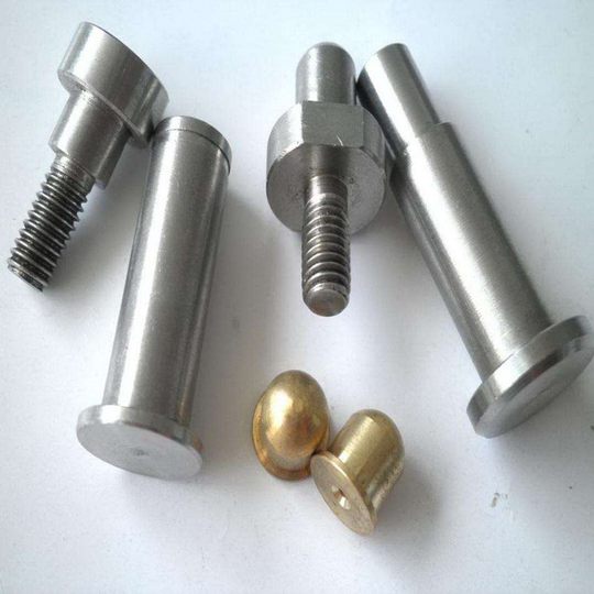CNC lathe processing stainless steel hardware mechanical parts