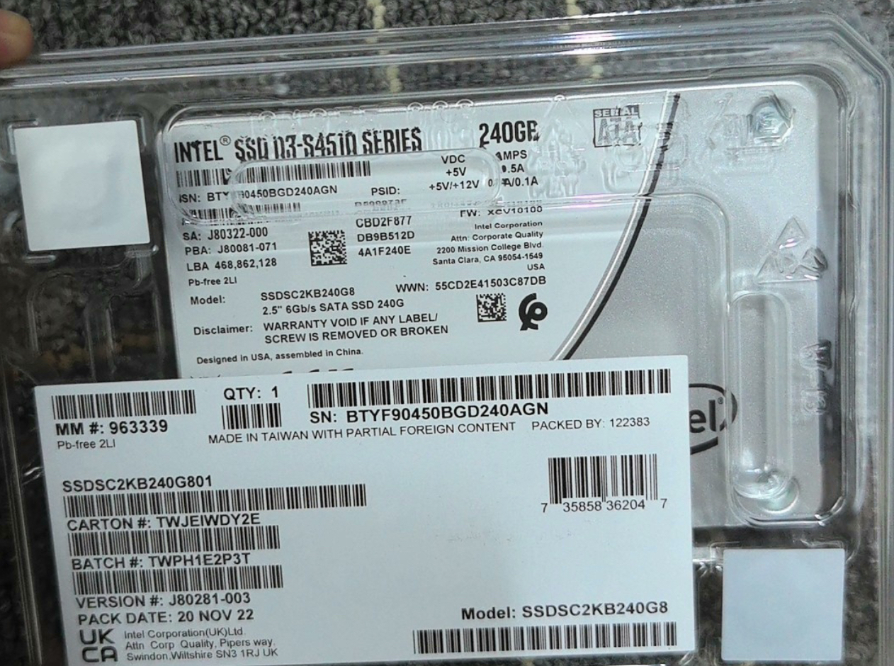 全新 Intel S4510 240G SATA 企业级SSD固态硬盘SSDSC2KB240G801 - 图0