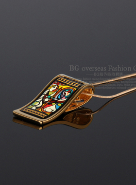 毕加索镜前女人珐琅s吊坠