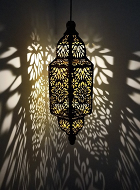 太阳能灯笼户外悬挂花园