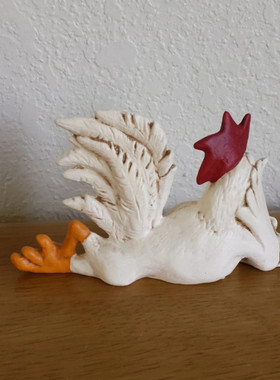 跨境新品大公鸡白色趴姿